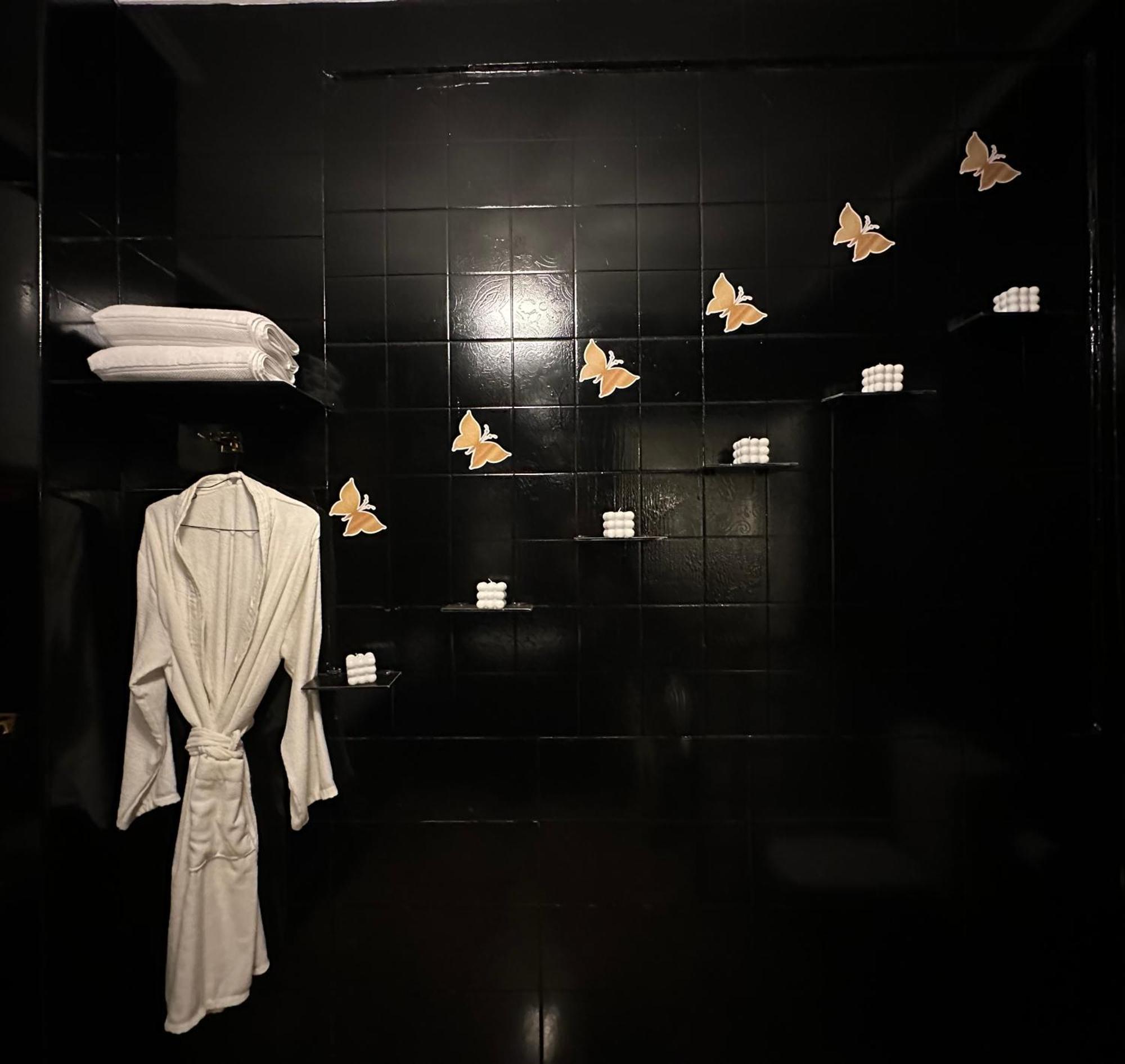 Modern 1-Bedroom Apartment In Zamalek Visits Allowed Κάιρο Εξωτερικό φωτογραφία
